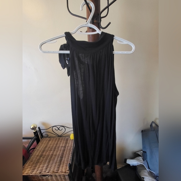 Sleeveless blouse - Picture 4 of 4